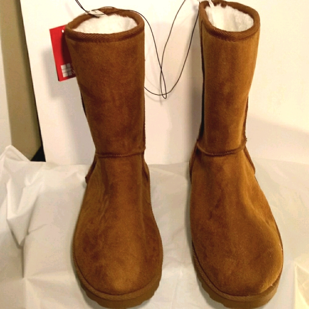 ASHLEY BLUE COMFORT BOOTS SIZE 9
